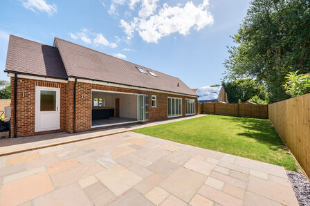 West Chiltern, 3 bedroom Detached House for sale, £750,000