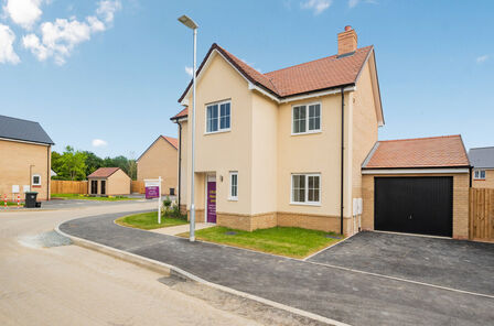 Beaumont Park, 4 bedroom Detached House for sale, £534,995