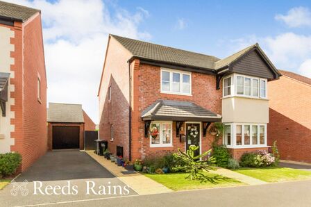 Field View Road, 4 bedroom Detached House for sale, £425,000