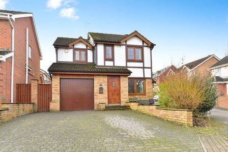 Moorland View, 5 bedroom Detached House for sale, £295,000