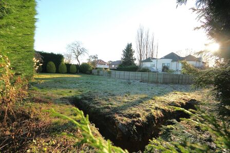 Darlington Road, 4 bedroom  Land/Plot for sale, £275,000