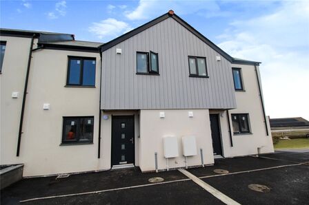 Wheal Tehidy Croft, 3 bedroom Mid Terrace House for sale, £274,950