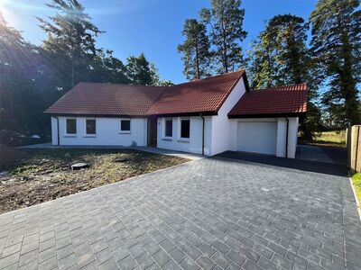 Pitlair Park, 3 bedroom Detached Bungalow for sale, £425,000