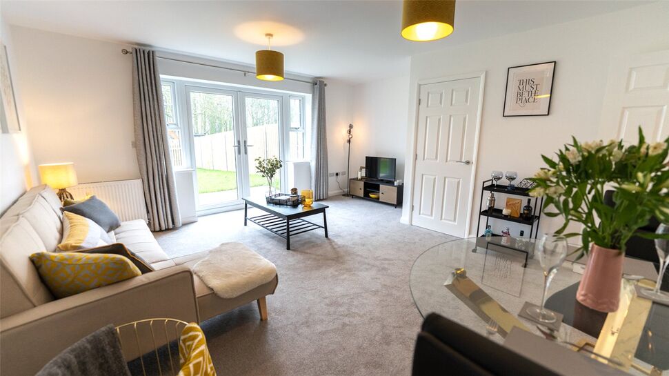 Main image of 3 bedroom Semi Detached House for sale, Lancaster Green, Hemswell Cliff, Lincolnshire, DN21