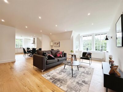 Manor Lane, 3 bedroom  Flat for sale, £695,000
