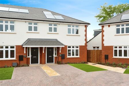 Vincam Close, 3 bedroom End Terrace House for sale, £745,000