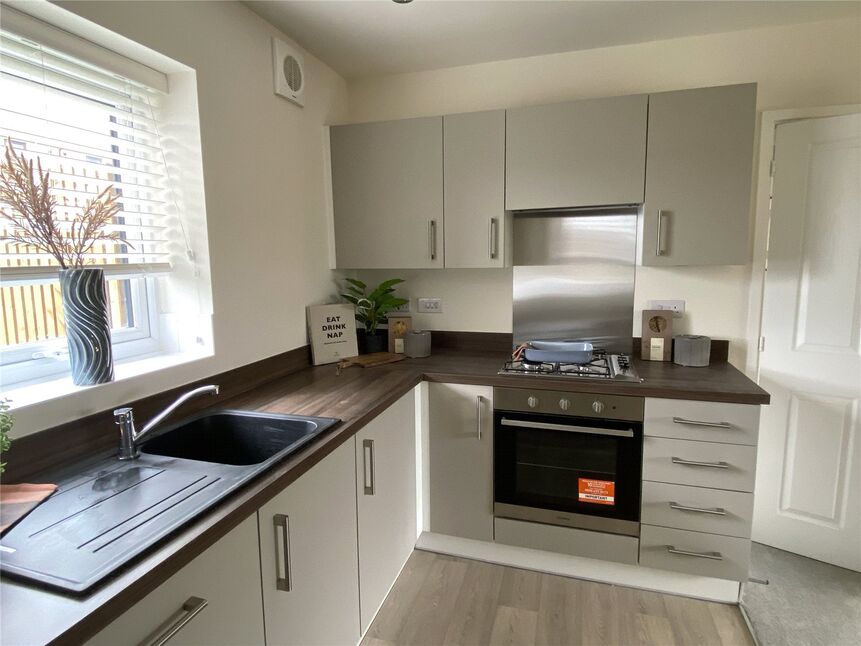 Main image of 2 bedroom  Flat for sale, Foxglove  Way, Balby, South Yorkshire, DN4