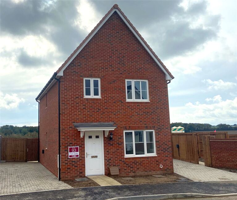 3 bedroom Detached House for sale