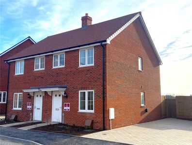 Cross Road, 3 bedroom Semi Detached House for sale, £335,000