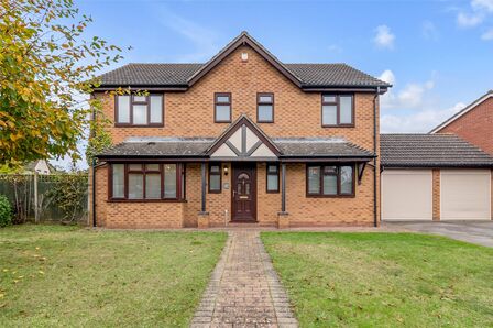 Naseby Way, 4 bedroom Detached House for sale, £450,000